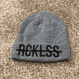 Y&R beenie